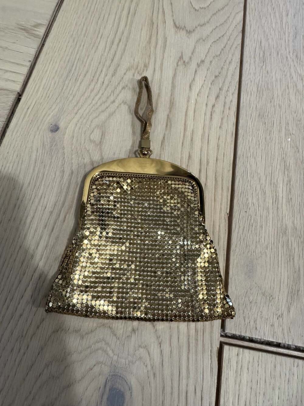Vintage Whiting & Davis Gold Mesh Wristlet Coin Purse